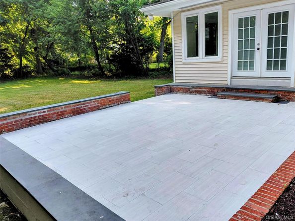 115 Wappanocca Avenue, Rye NY 10580