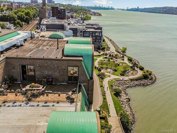 23 Water Grant Street 11A, Yonkers NY 10701