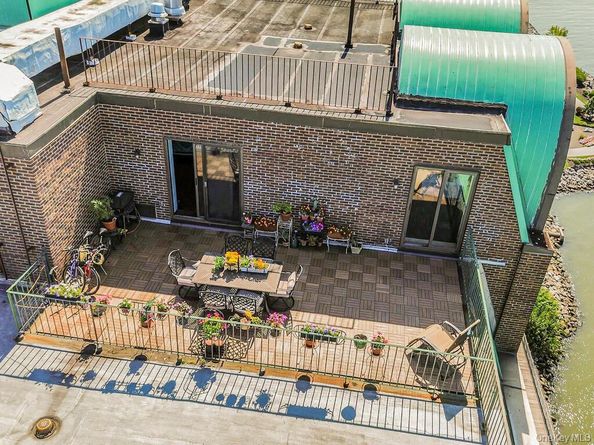 23 Water Grant Street 11A, Yonkers NY 10701