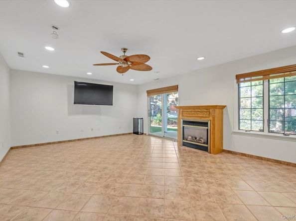 242-12A oak park Drive 99A, Douglaston NY 11362
