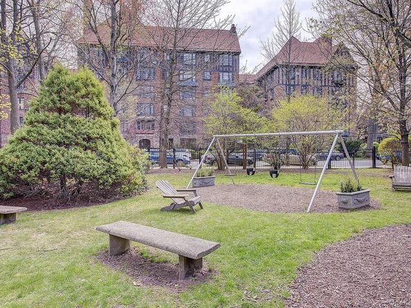 4 Dartmouth Street 410, Forest Hills NY 11375