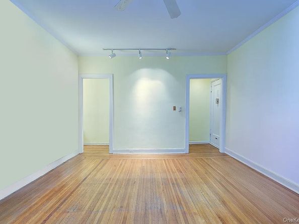 4 Dartmouth Street 410, Forest Hills NY 11375