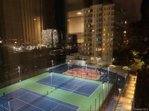 13105 40th Road 17L, Flushing NY 11354