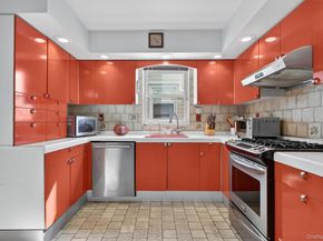 2727 Matthews Avenue, Bronx NY 10467