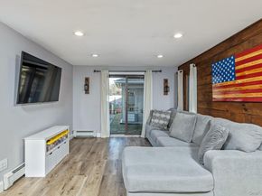 5 Longleaf Lane, Medford NY 11763