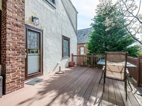 32 E Atlantic Avenue, Oceanside NY 11572
