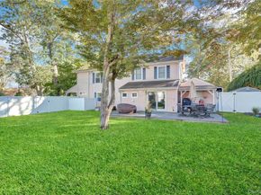 310 6th Avenue, Saint James NY 11780