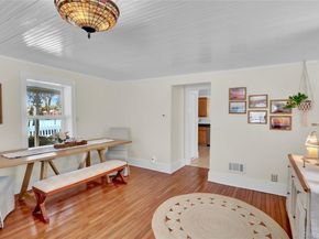 310 6th Avenue, Saint James NY 11780