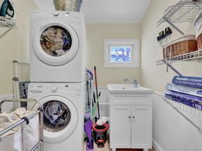310 6th Avenue, Saint James NY 11780