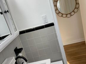 7019 261st Street 122E6, Glen Oaks NY 11004