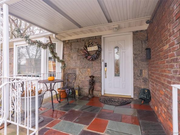 86-34 Francis Lewis Boulevard, Holliswood NY 11432