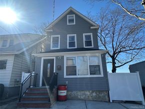 61-12 160th Street, Fresh Meadows NY 11365