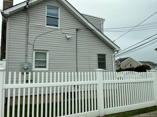 100 Clubhouse Road, Bellmore NY 11710