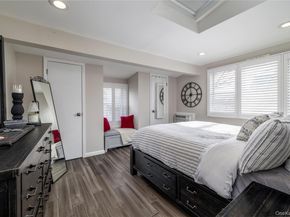 93 Kenneth Place, New Hyde Park NY 11040