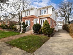 93 Kenneth Place, New Hyde Park NY 11040