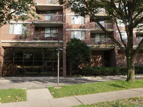 777 N Macquesten Parkway 308, Fleetwood NY 10552