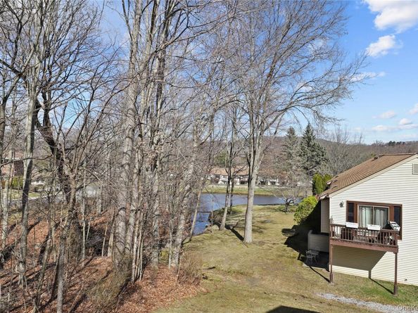 59 Kirby Close D, Yorktown Heights NY 10598