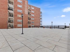 750 Shore Road 2G, Long Beach NY 11561