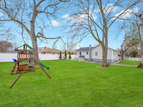 220 Woodycrest Drive, Holtsville NY 11742