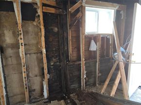 9960 164th Road, Howard Beach NY 11414