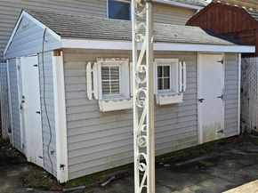 9960 164th Road, Howard Beach NY 11414