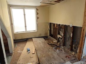 9960 164th Road, Howard Beach NY 11414