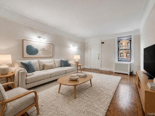43-33 46th Street A6, Sunnyside NY 11104
