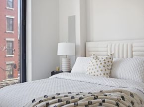 500 W 45th Street 307, New York (Manhattan) NY 10036