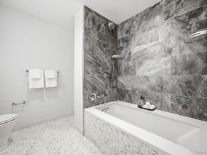 500 W 45th Street 307, New York (Manhattan) NY 10036