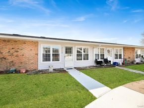 279 Berwick Court B, Ridge NY 11961