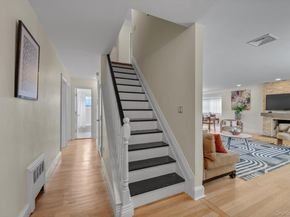 10 Thompson Drive, East Rockaway NY 11518