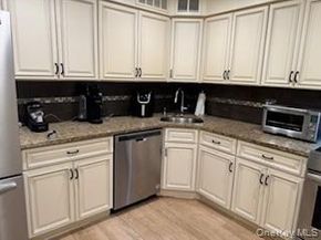 49 Santa Barbara Drive, Plainview NY 11803