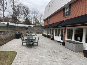 49 Santa Barbara Drive, Plainview NY 11803