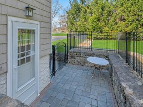 31 Orchard Road, Briarcliff Manor NY 10510