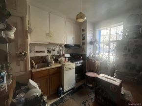 116 Pinehurst Avenue C21, New York (Manhattan) NY 10033