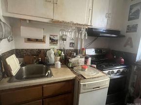 116 Pinehurst Avenue C21, New York (Manhattan) NY 10033