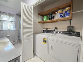 180 Carroll Avenue, Ronkonkoma NY 11779
