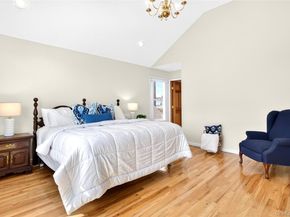 1019 Whittier Avenue, New Hyde Park NY 11040