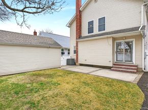 1019 Whittier Avenue, New Hyde Park NY 11040