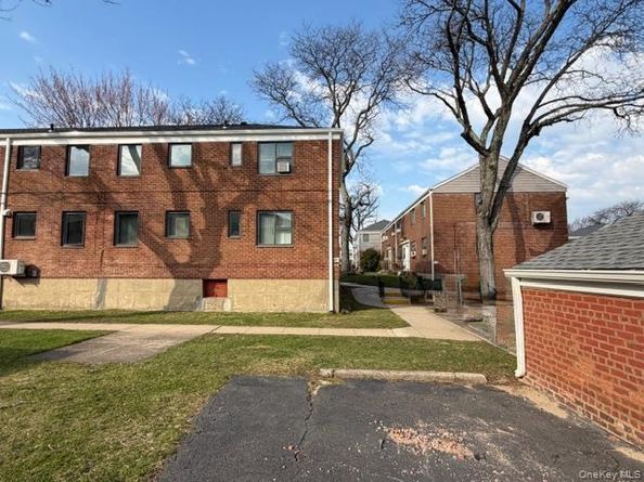 67-29 Bell Boulevard 2, Bayside NY 11364