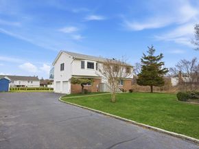 1450 McCann Lane, Riverhead NY 11944