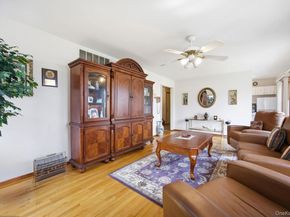 1450 McCann Lane, Riverhead NY 11944