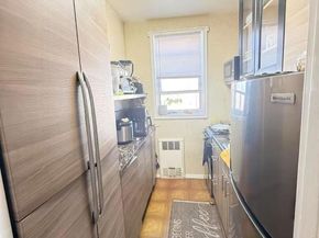 63-45 Saunders Street 5J, Rego Park NY 11374