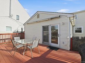 2522 Hewlett Lane, Bellmore NY 11710