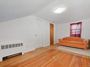 2522 Hewlett Lane, Bellmore NY 11710