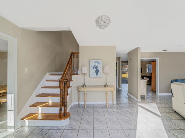 3 Mount Marcy Avenue, Farmingville NY 11738