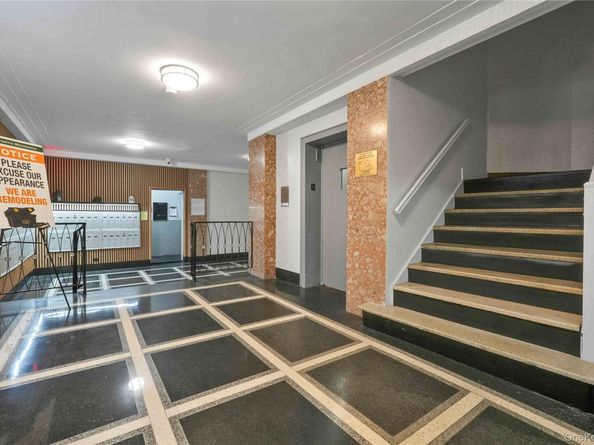 123-25 82nd Avenue 5R, Kew Gardens NY 11415