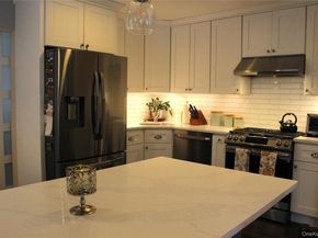 55 Dosoris Lane, Glen Cove NY 11542