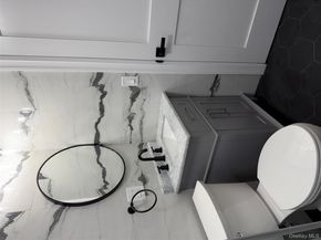 22404 95th Avenue, Queens Village NY 11429