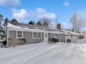 350 Soundview Road, Orient NY 11957